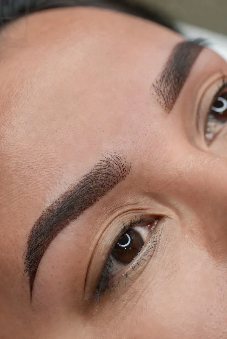 Augenbrauen PMU – Powder Brows